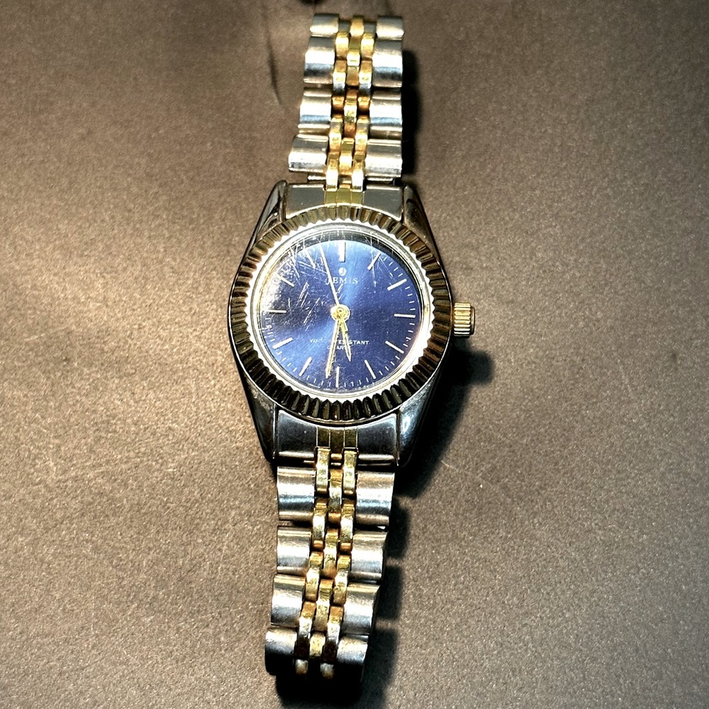 Jemis Two toned Watch - Picture 1 of 4